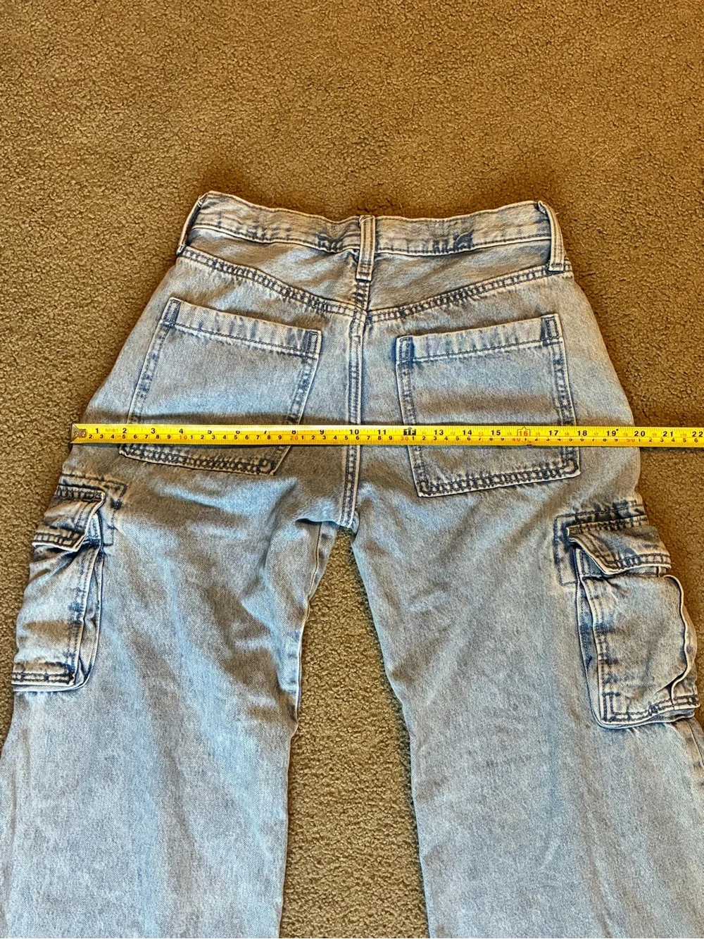 Old Navy Girls Wide Leg Light Blue Denim Jeans Size 14 Pants With Cargo Pockets